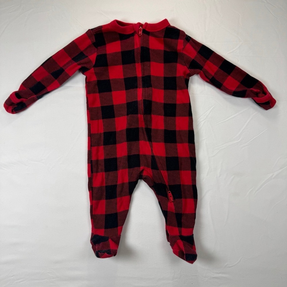 Old Navy Buffalo Plaid Fleece Footed Pajamas 0-3M Red Black‎ One Piece